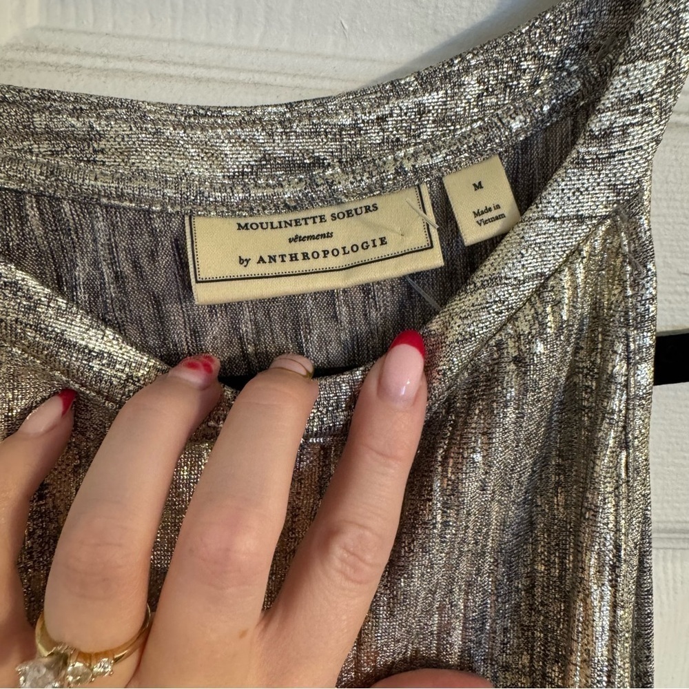Anthropologie Moulinette Soeurs Metallic Tank Top
Size: Medium - Picture 2 of 3